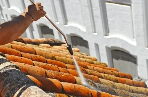 Nettoyage de toitures - Villers-sur-Fère
